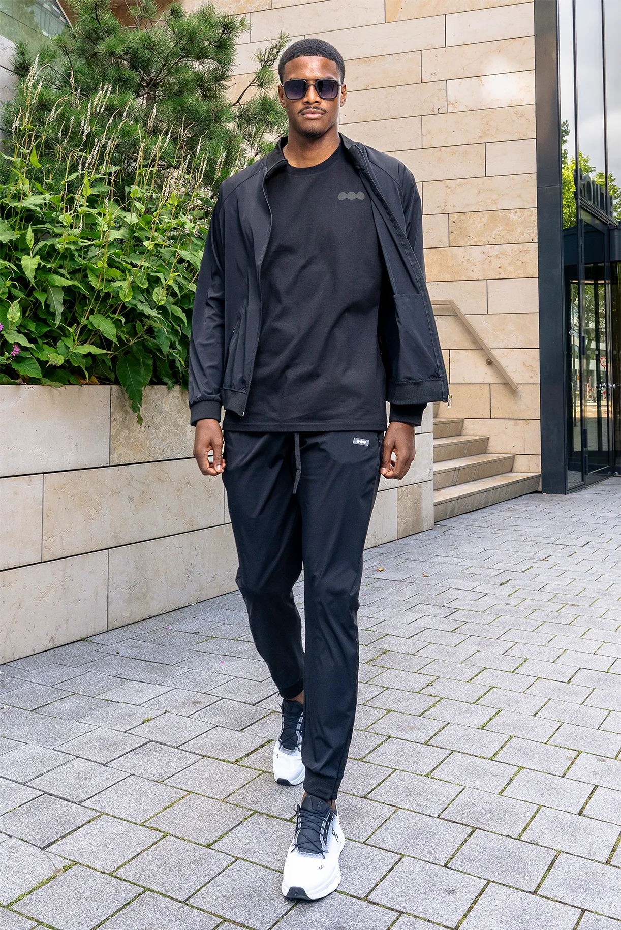 LMF ATOM • Pants ❯ Black