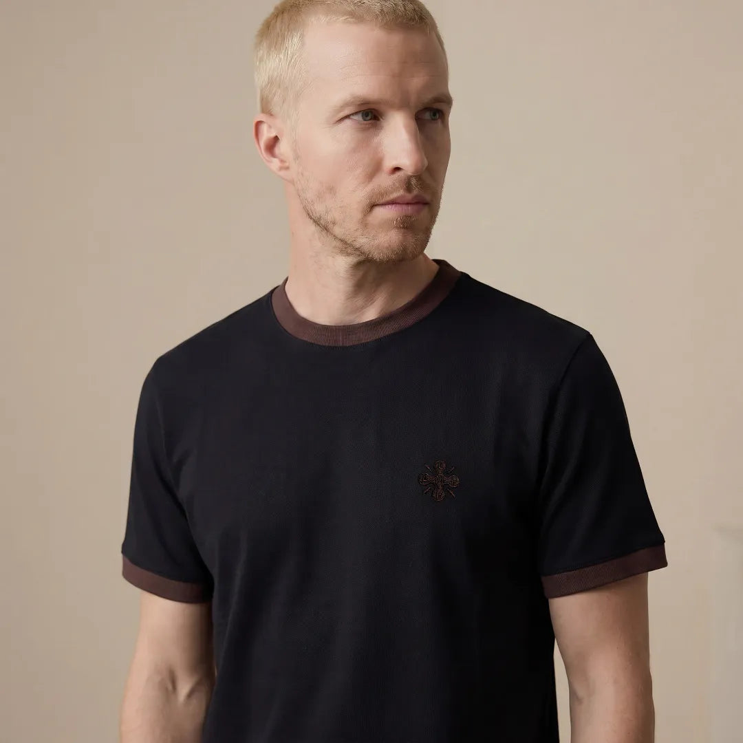 STRAND - T-Shirt > Black